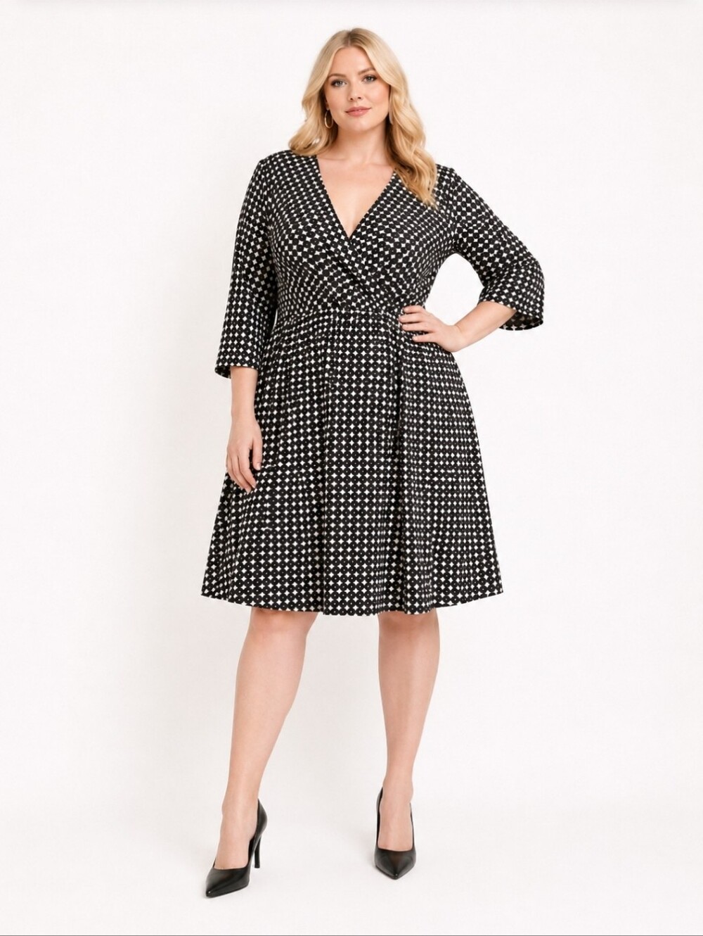Penn Penningtons | Black White Modern Faux Wrap Plus Size Dress